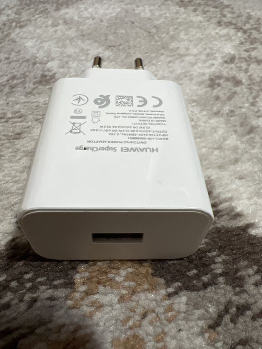 Incarcator telefon Huawei-tip USB-A-pret fix