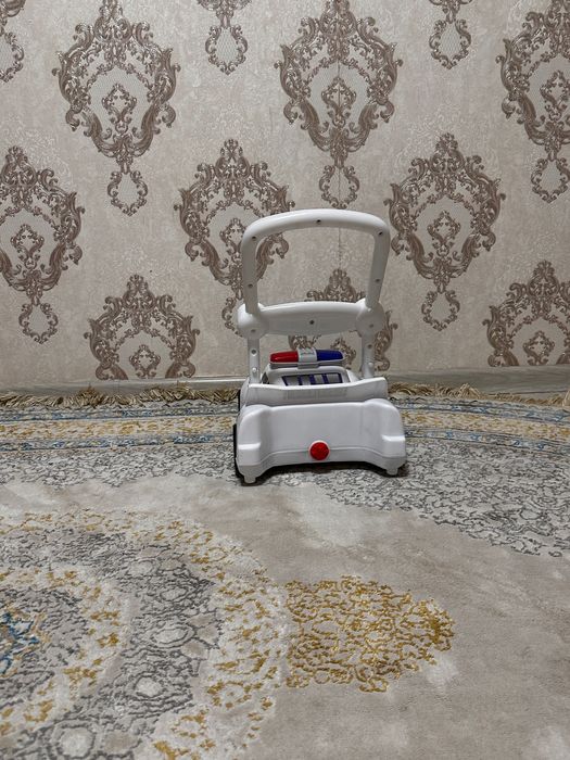 музыкальный ходунок,  машина игрушка  ходунок  для детей