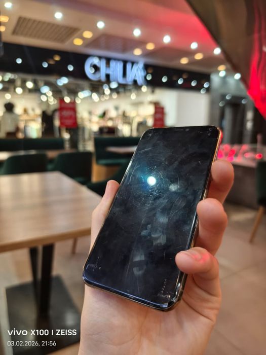 Продаю iphone 11 pro