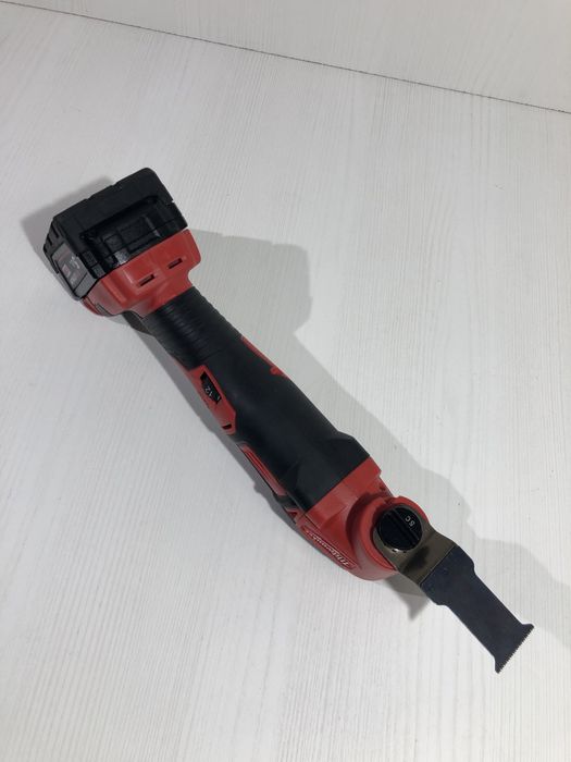 Multifuncțională Milwaukee M18 BMT