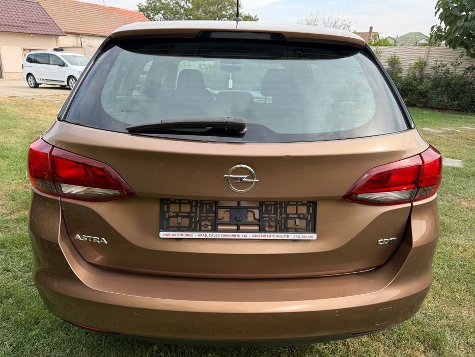 Opel Astra K 1,6 cdti An 2016 Euro 6  moka brun 175000 km