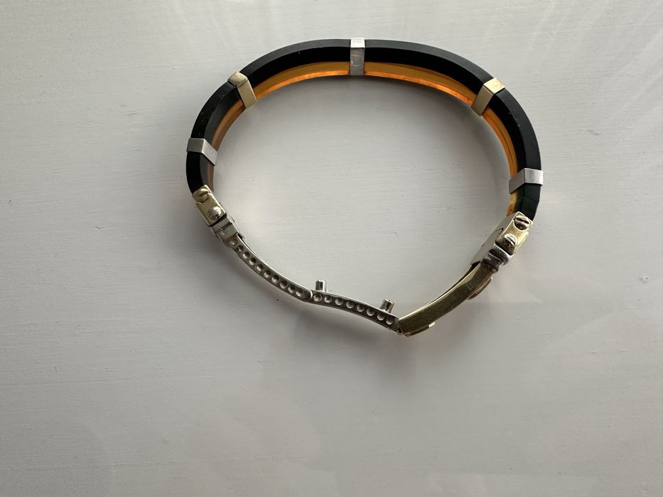 Vand bratara aur 14 karate!