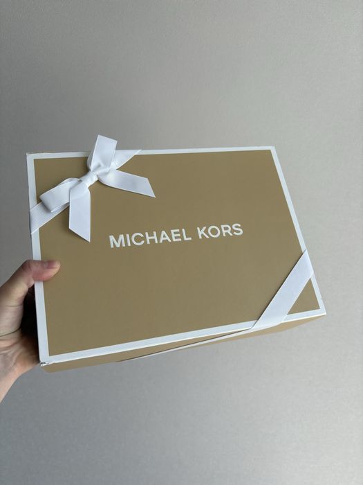 Сумка кросс-боди Michael Kors