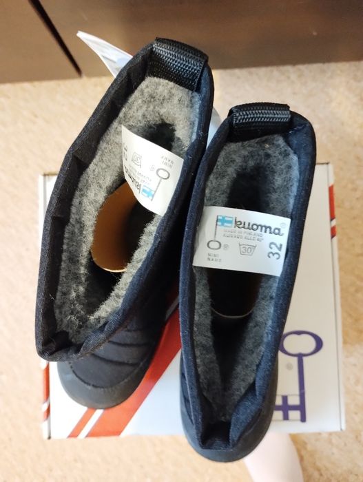 Kuoma новый 32размер