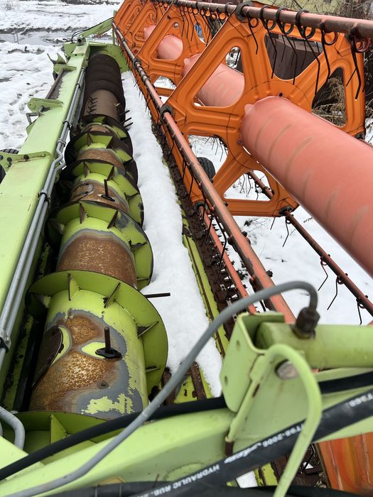 Claas tucano жактки