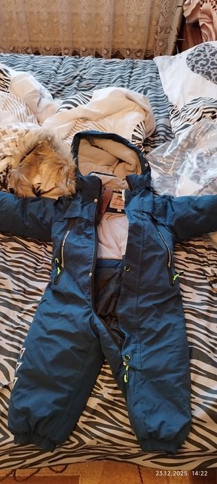 Продам комбез на мальчика 104р