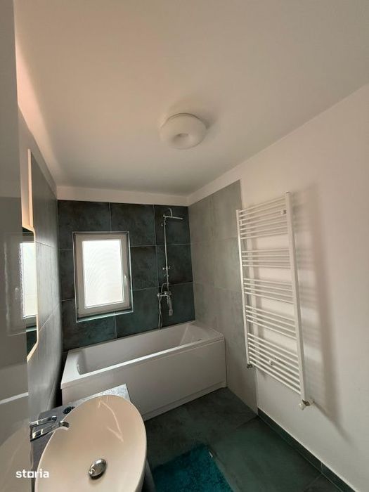 Vand Duplex Floresti - Teilor, 4 dormitoare, 250 mp teren