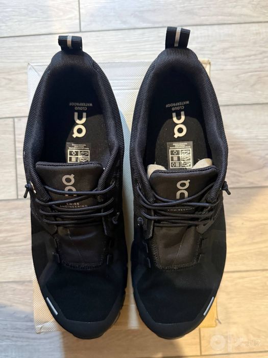 Женские кроссовки On Running Cloud 5 Waterproof «All Black» — EU 40 /