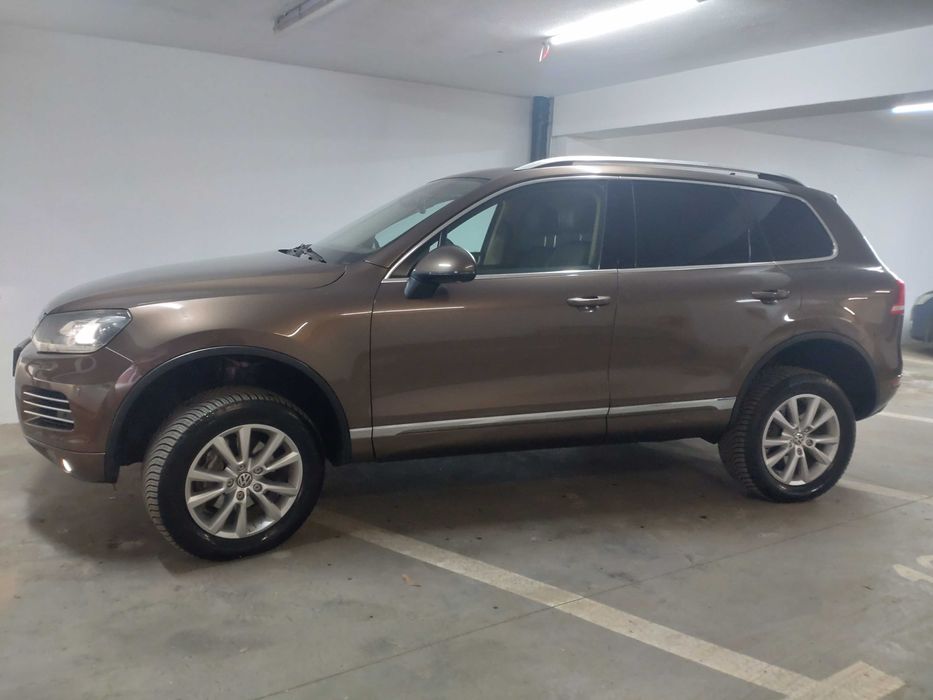 VW Touareg 7p an 2012, full option+extra,  190.000 KM
