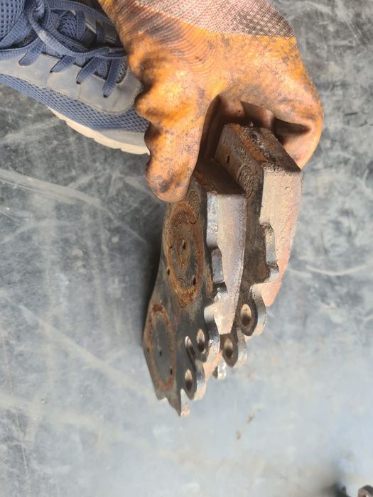 Продам запчасти Ивеко Карго