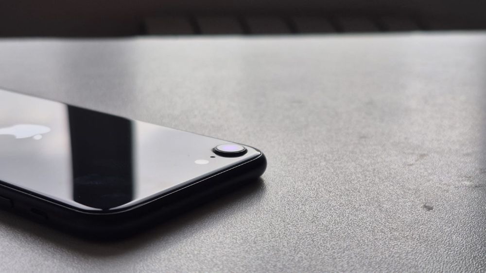 Iphone se 2022 (3-gen)/ 128gb