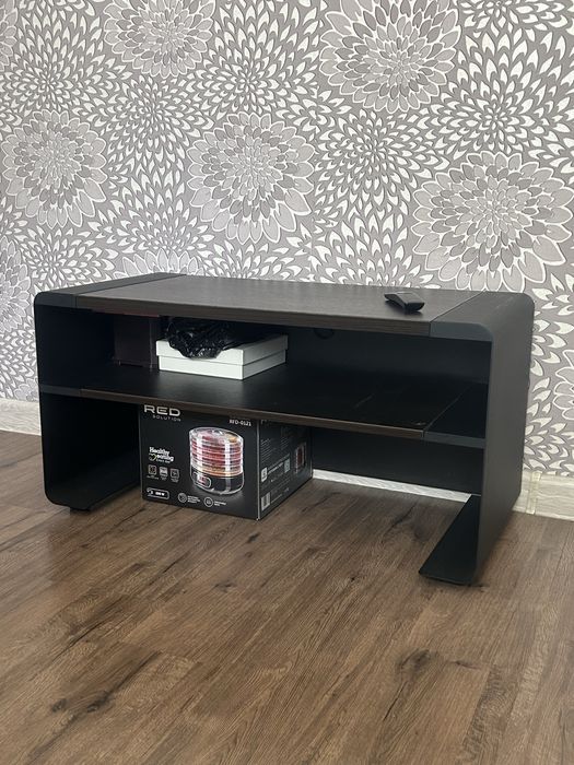 Тумба под телевизор