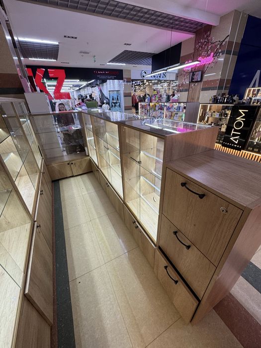 Продам торговое оборудование