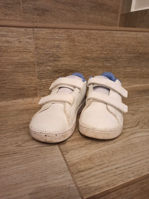 Детски спортни обувки Adidas за момче/ момиче