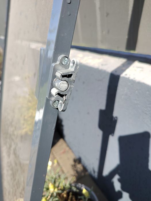 Plasa tîntari culoare antracit