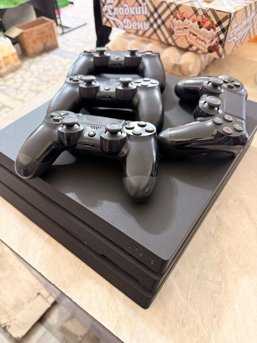 Playstation 4 pro 1 tb