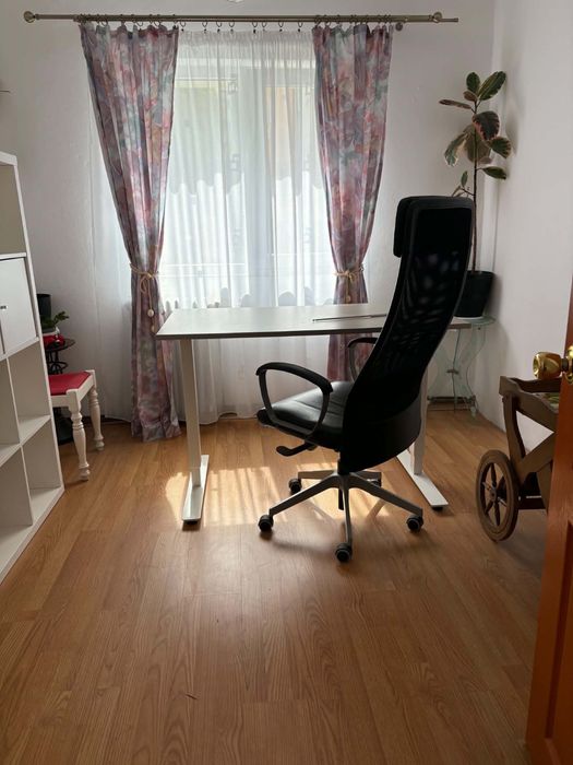 Apartament 4 camere zona Big