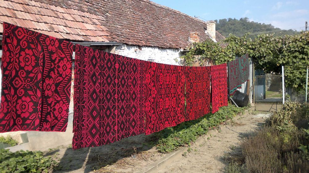 Macat lana tesut la razboi