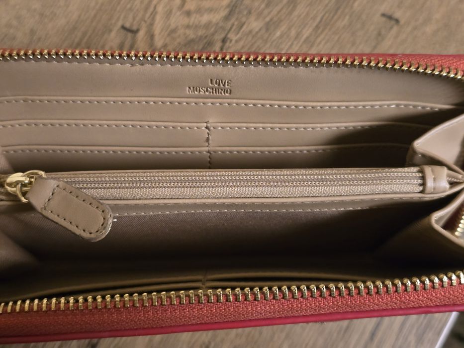 Love Moschino оригинално дамско портмоне