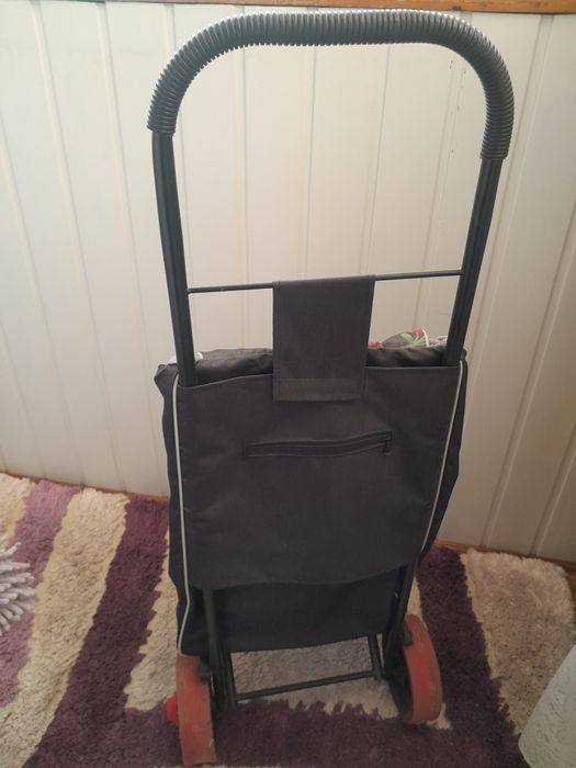 Продам Хозяйствунную Сумку