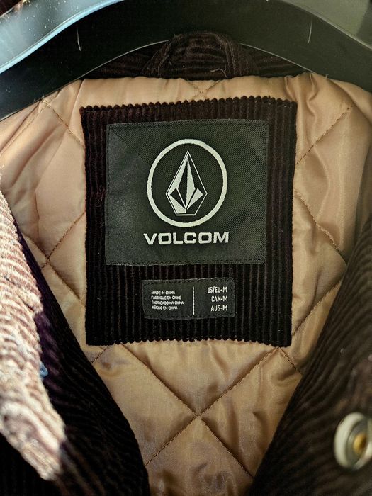 Volcom преходно яке размер М