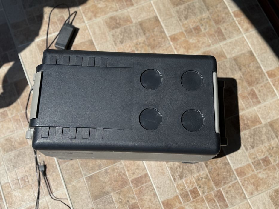 Congelator auto portabil 30L