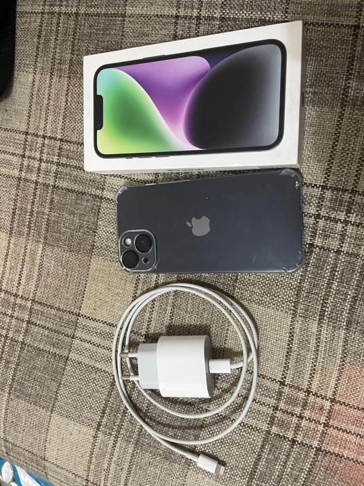 Продам айфон 14 128 гб