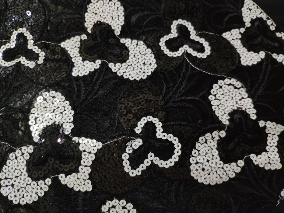 Платье.          .