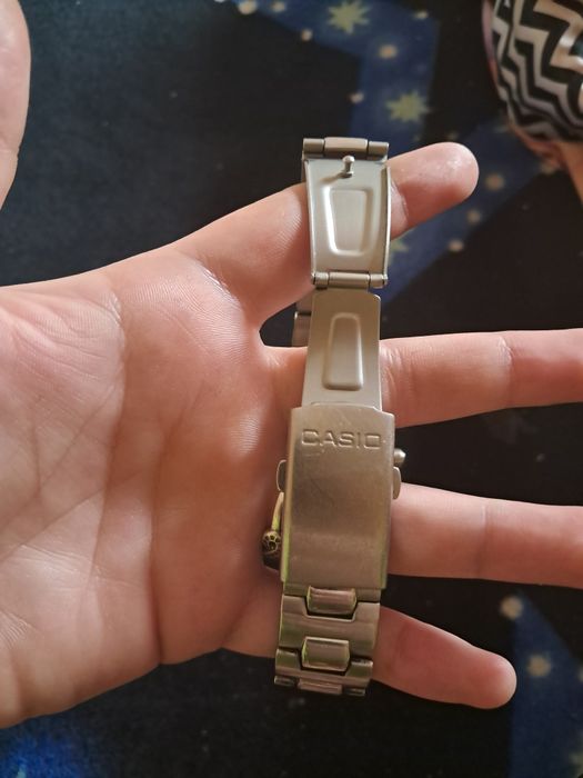 Vând ceas Casio Original