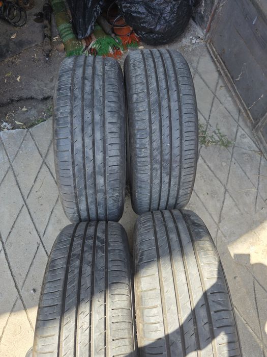 Комплект летни гуми "Kumho" за джанти "16ки