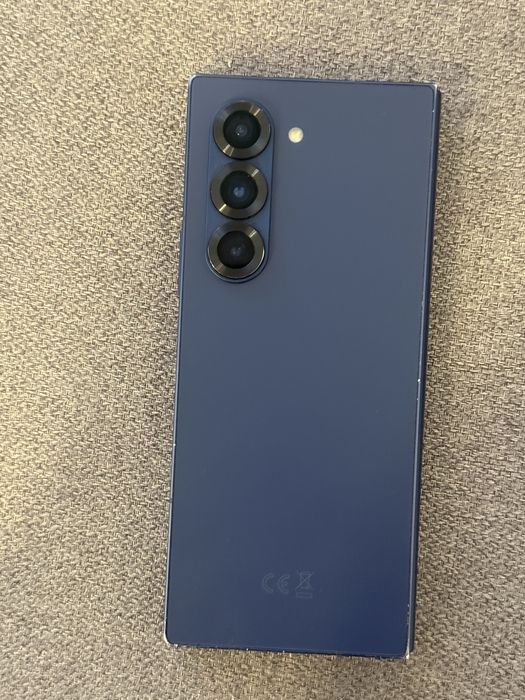 Samsung galaxy z fold 6