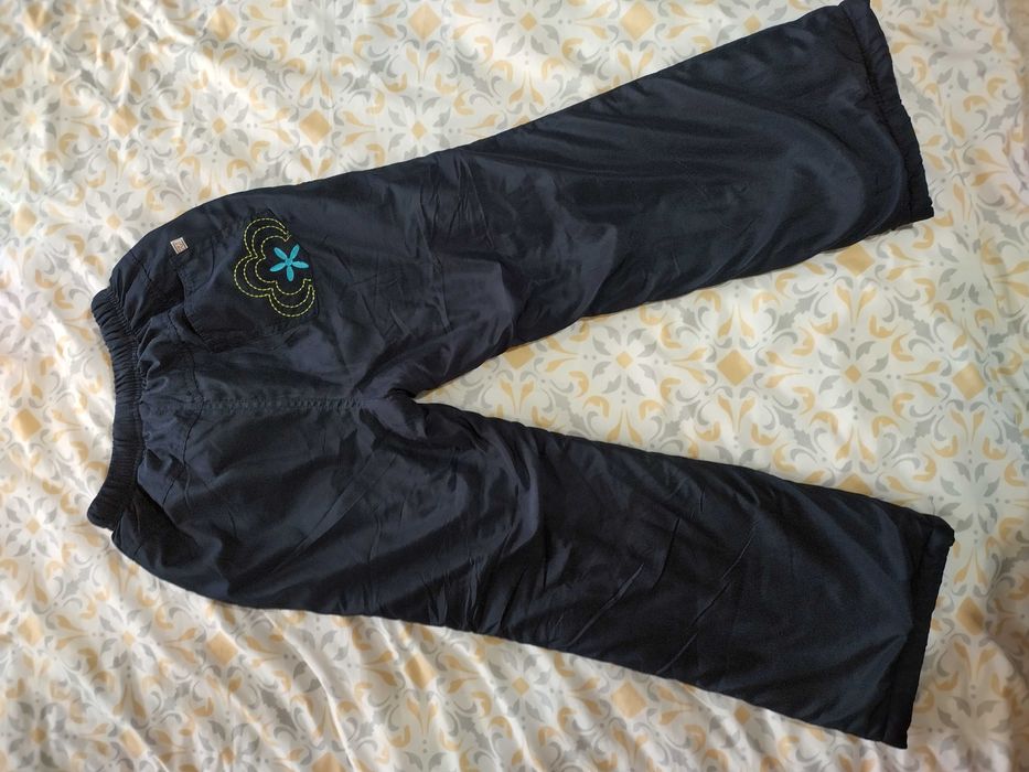Vand pantaloni de iarna, marime 24