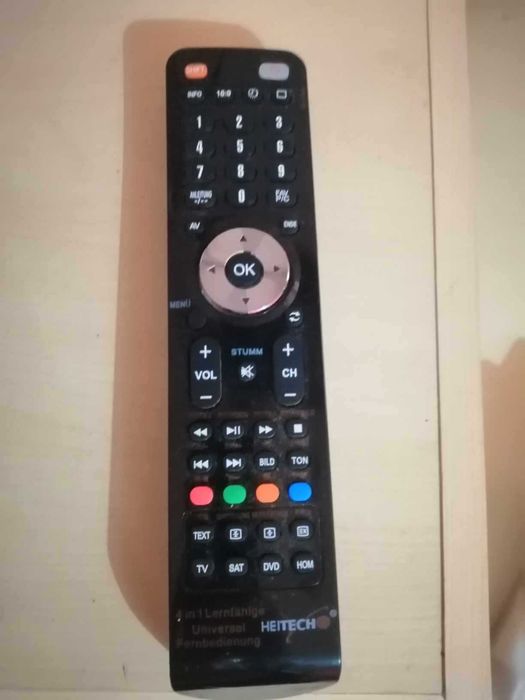 AUDIO I VIDEO  усилвател KENWOOD като ново