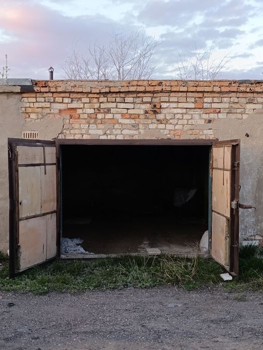 Продам Гараж наземный