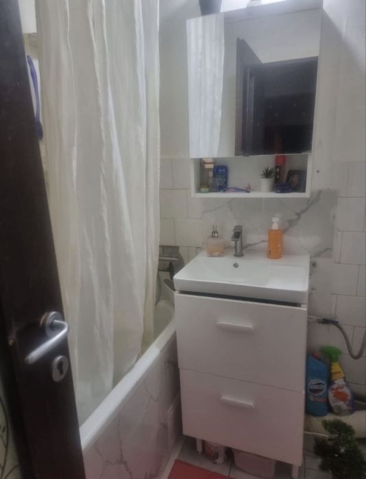 Apartament 2 camere decomandat zona Dacia
