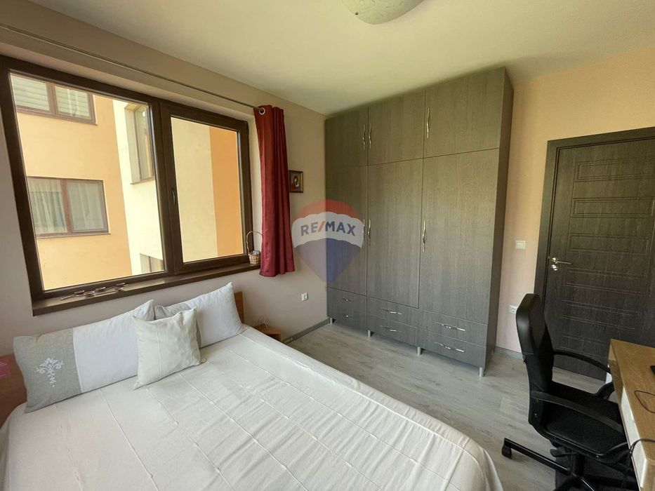 Продава се Тристаен апартамент в Варна, Възраждане 3 - 74 кв.м за 2179 €/кв.м - Снимка #6