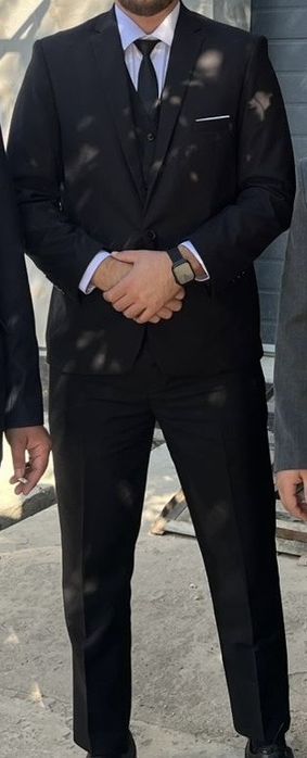 Мужской костюм тройка