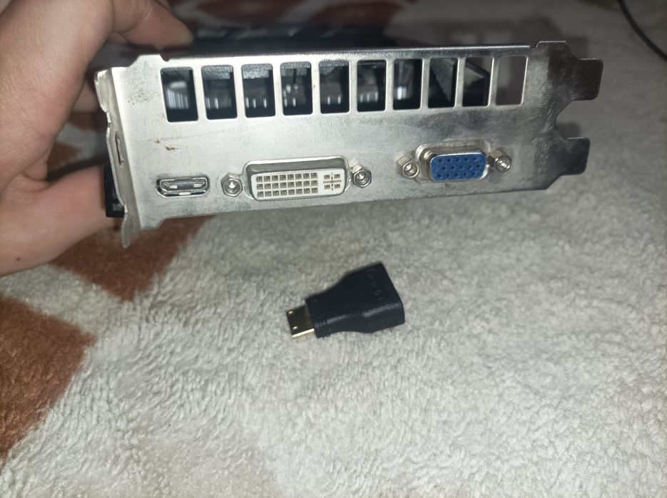Продам видеокарту GTS450 GDDR5 1G На уровне GTX 550 Ti