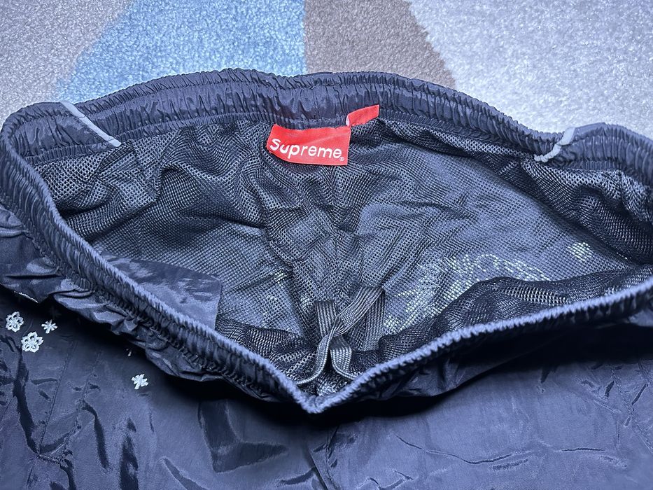 Supreme AOI Glow in the Dark / S