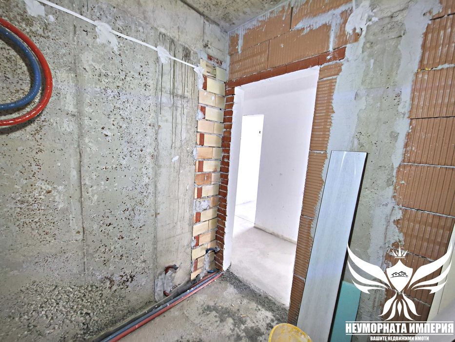 Продавам нов тристаен 91кв. ет. 2 в гр.Асеновград, кв.Стадиона