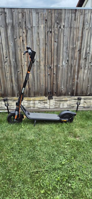 Trotineta  Ninebot F2 Pro