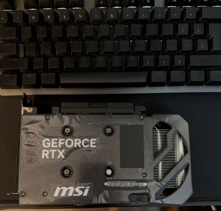 Placa video MSI GeForce RTX 5060 SHADOW 2X OC 8GB