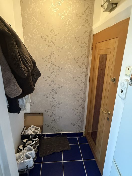 Apartament 2 camere, semi-decomandat, Pitesti