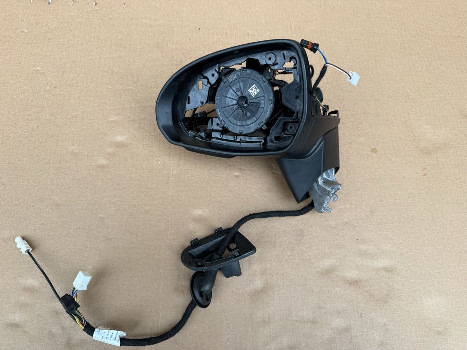 Странично огледало Mercedes GLC W254