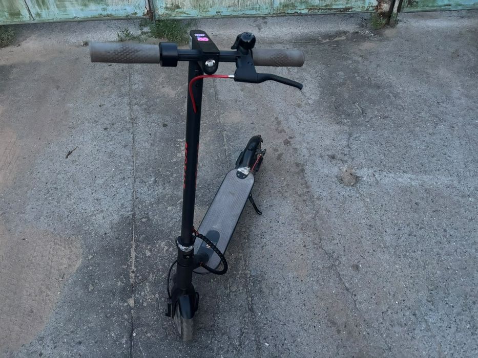 Продам электросамокат
