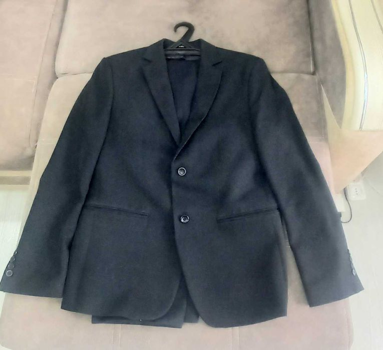 костюм мужской..