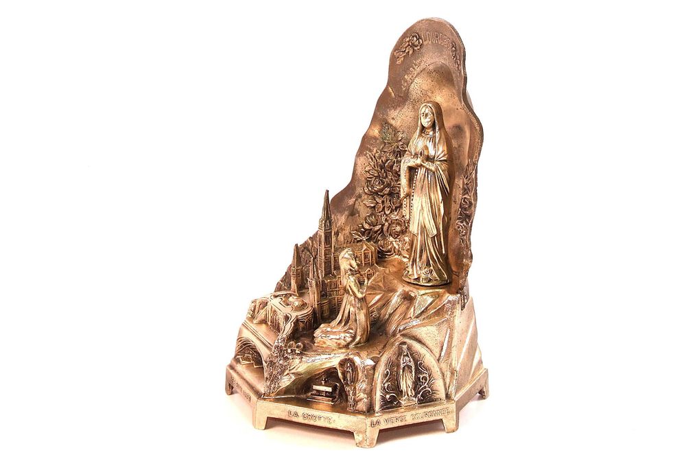 Aparitiei Fecioarei Maria în fata Sfintei Bernadette (statueta muzicala religioasa), mecanism elvetian AB Suisse, perfecta stare