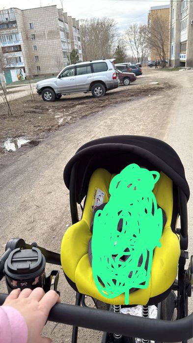 Продам коляску в хорошем  состояние