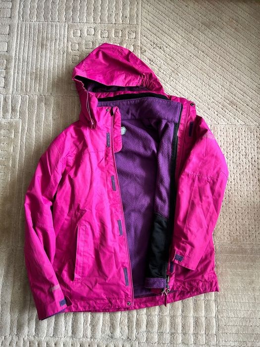 Непромокаемо двусезонно яке за ски