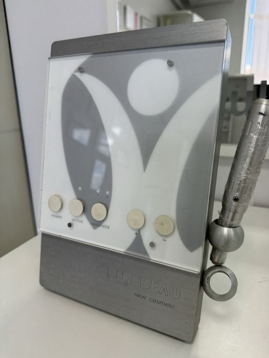 Продам машинку Пьюбо